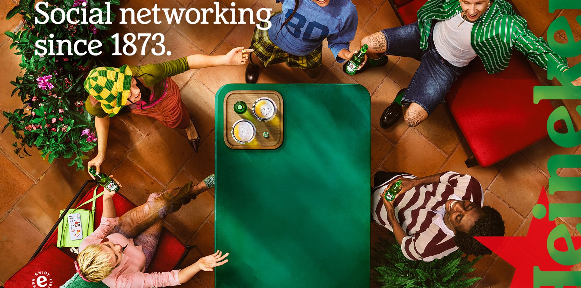 Heineken Social Off Socials Hometerrace Original Touching Static 16X9 Social Global English